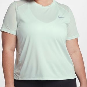 Nike SS Womens Running Top MINT Green Color - NWT